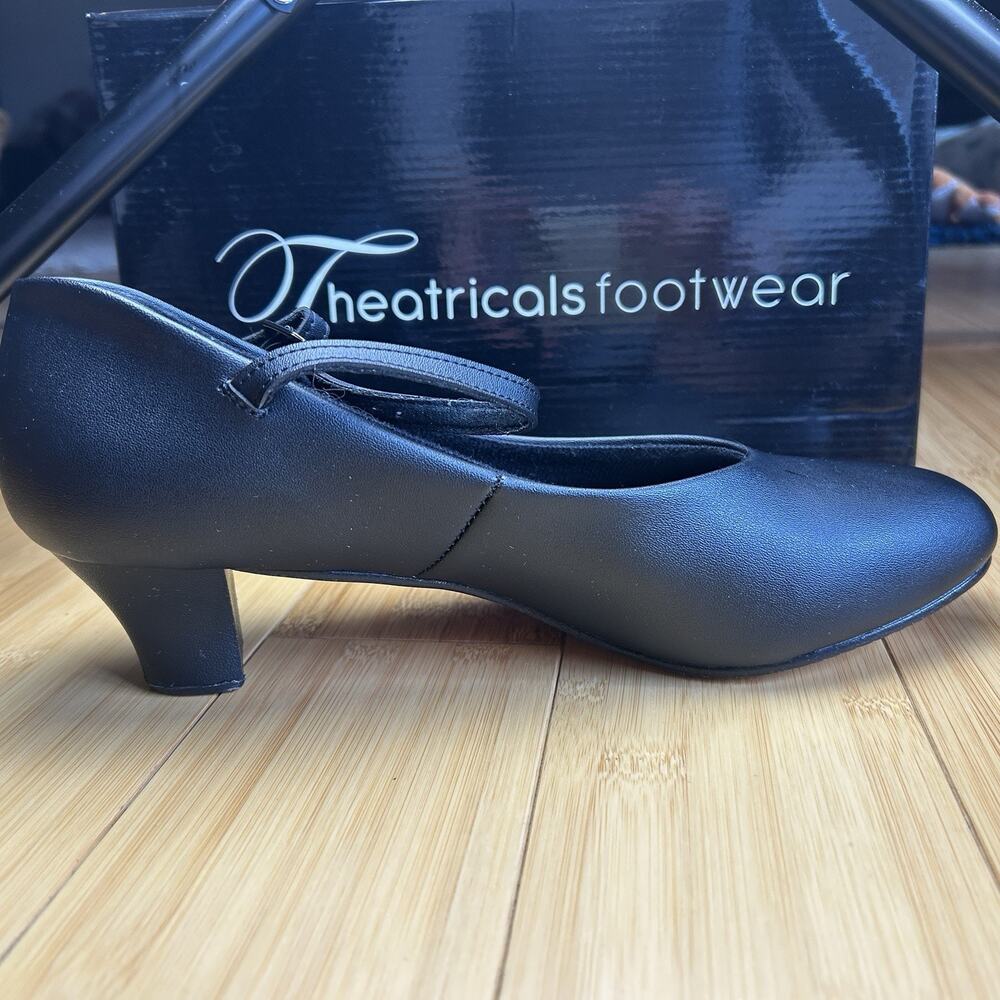 Theatricals T3100 Black Character Dance Shoes Women’s 12W Mary Jane Stage